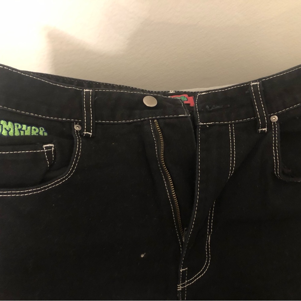 Black empyre baggy jeans with white stitching, size 6, never worn